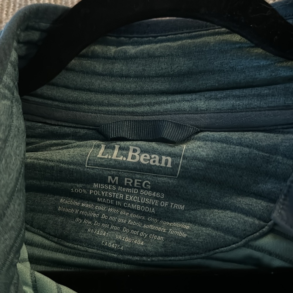 LL bean pullover - Picture 2 of 2
